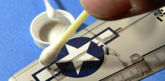 Perfecting Panel Lines: Tips for Realistic Weathering