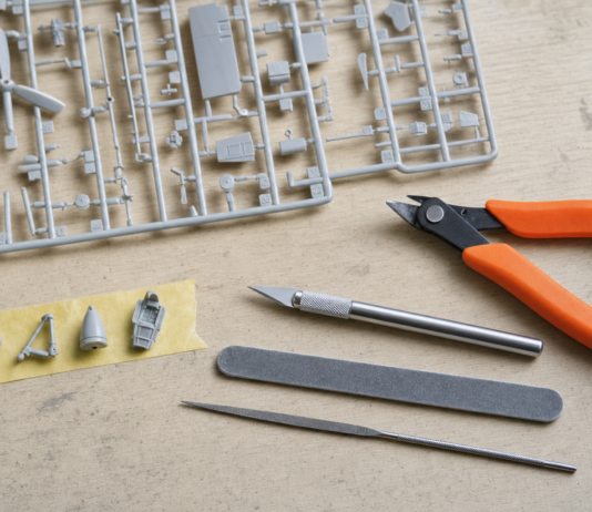 The Right Way to Remove Parts From the Sprue on Plastic Model Airplane Kits